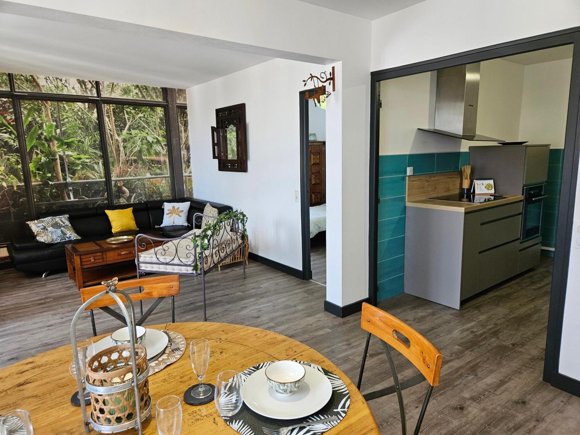 Appartement Le Jardin Imaginaire Champagnole Eksteriør billede