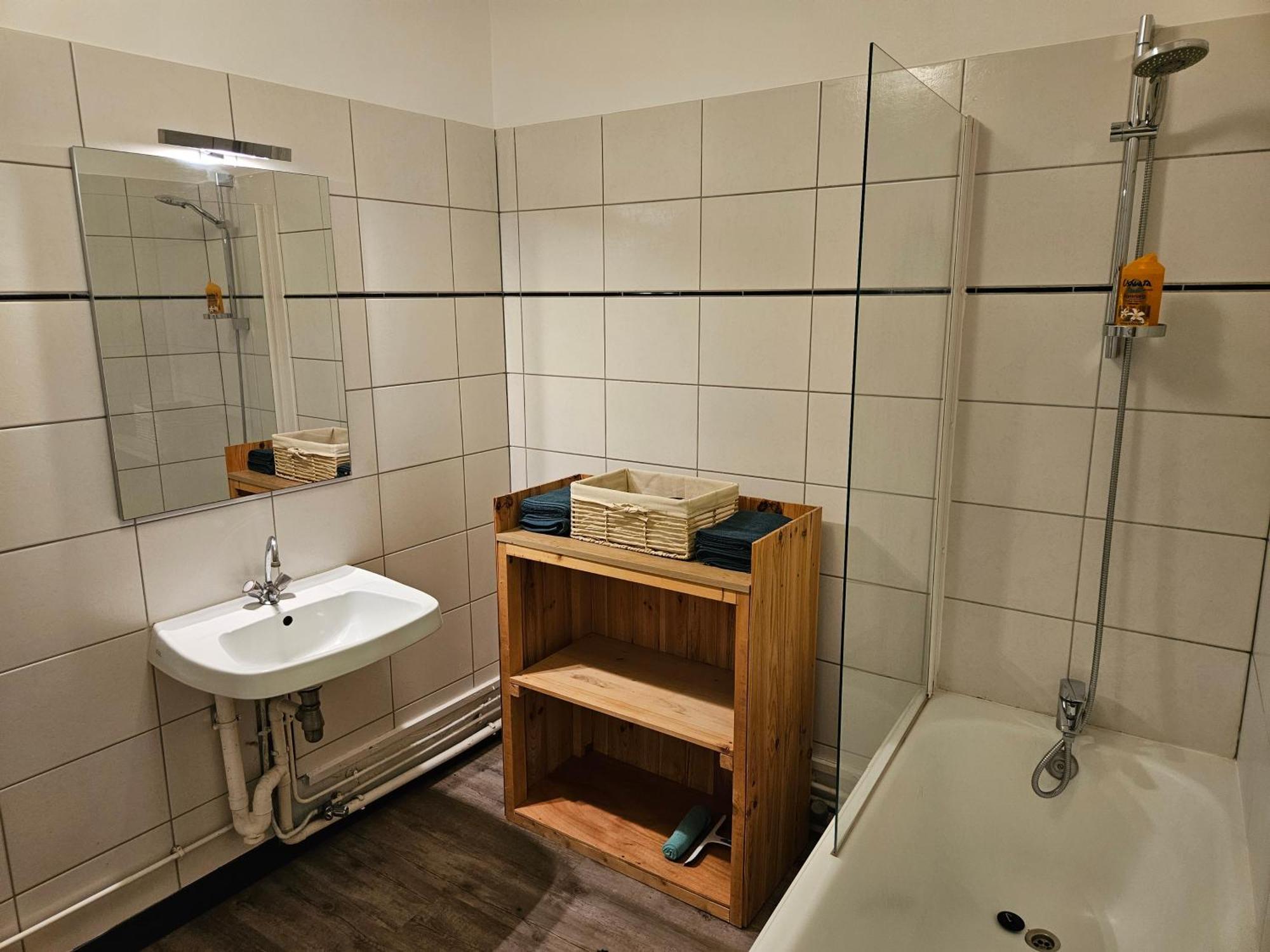 Appartement Le Jardin Imaginaire Champagnole Eksteriør billede